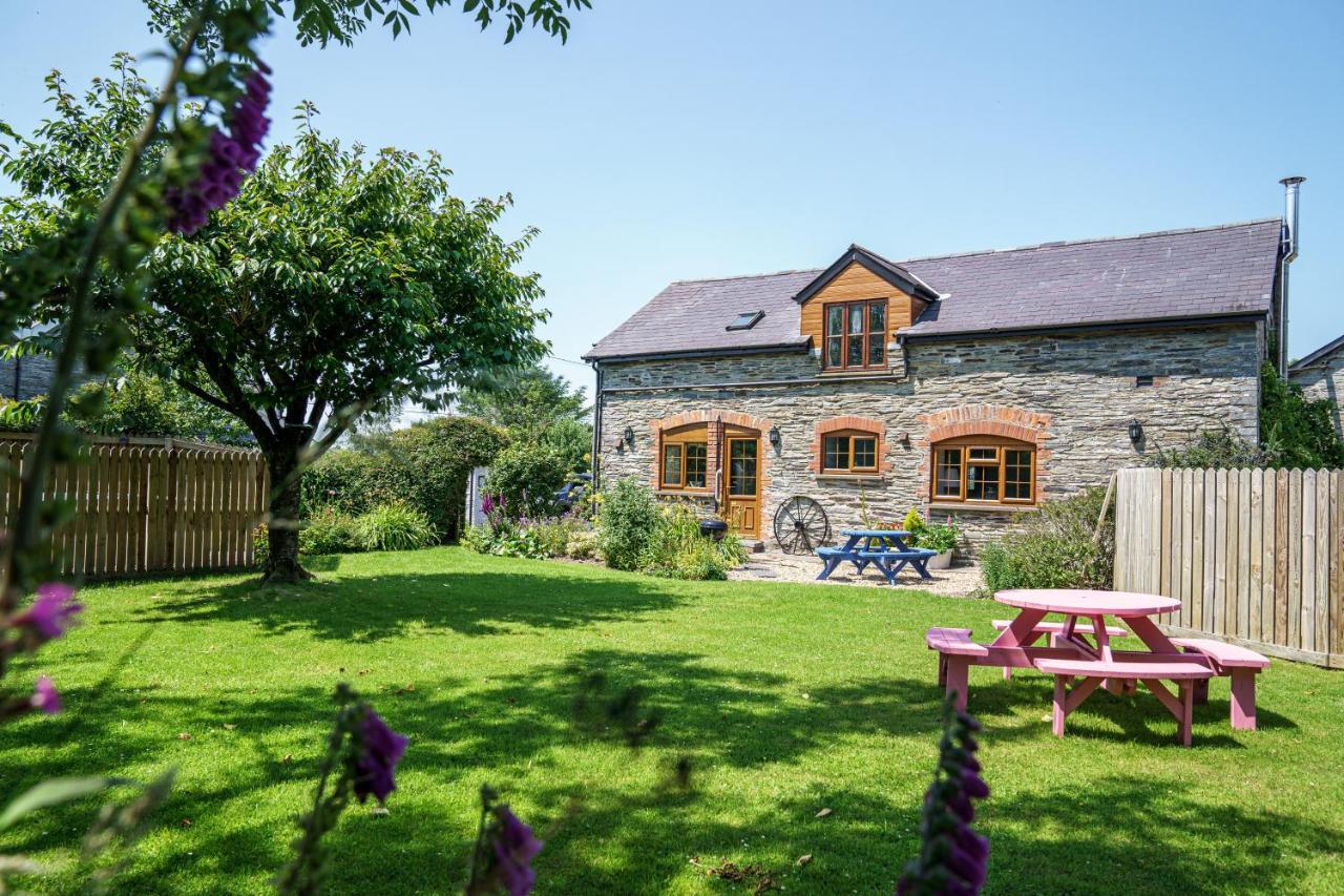 Croft Farm & Celtic Cottages Cardigan Extérieur photo