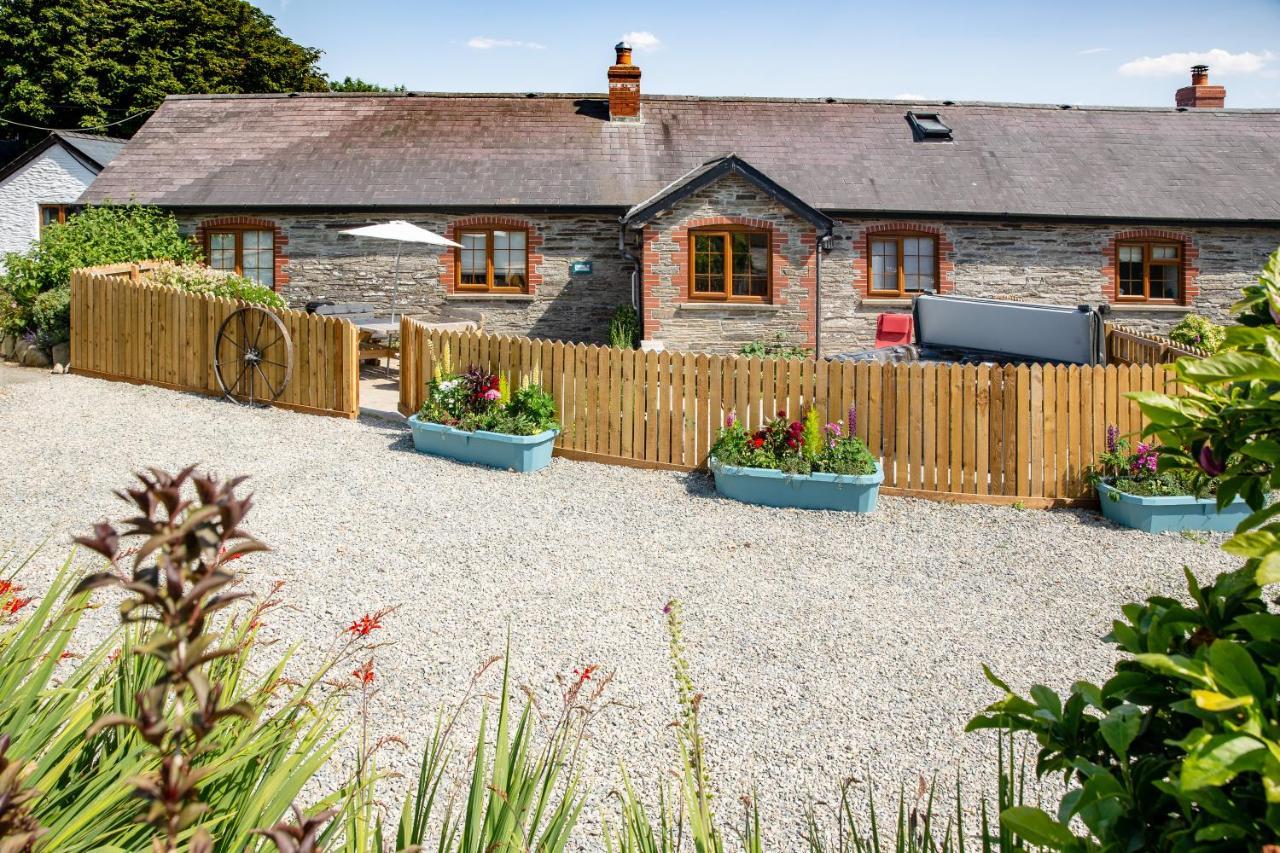 Croft Farm & Celtic Cottages Cardigan Extérieur photo