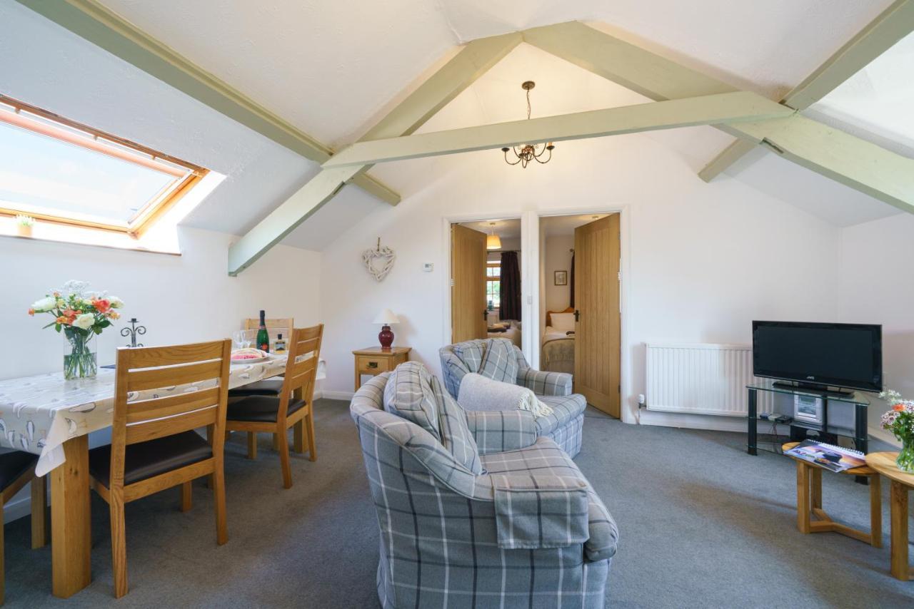 Croft Farm & Celtic Cottages Cardigan Extérieur photo