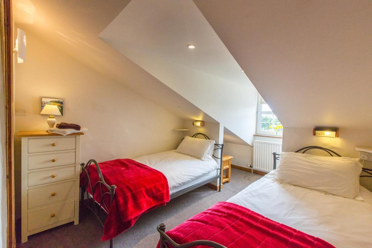 Croft Farm & Celtic Cottages Cardigan Extérieur photo